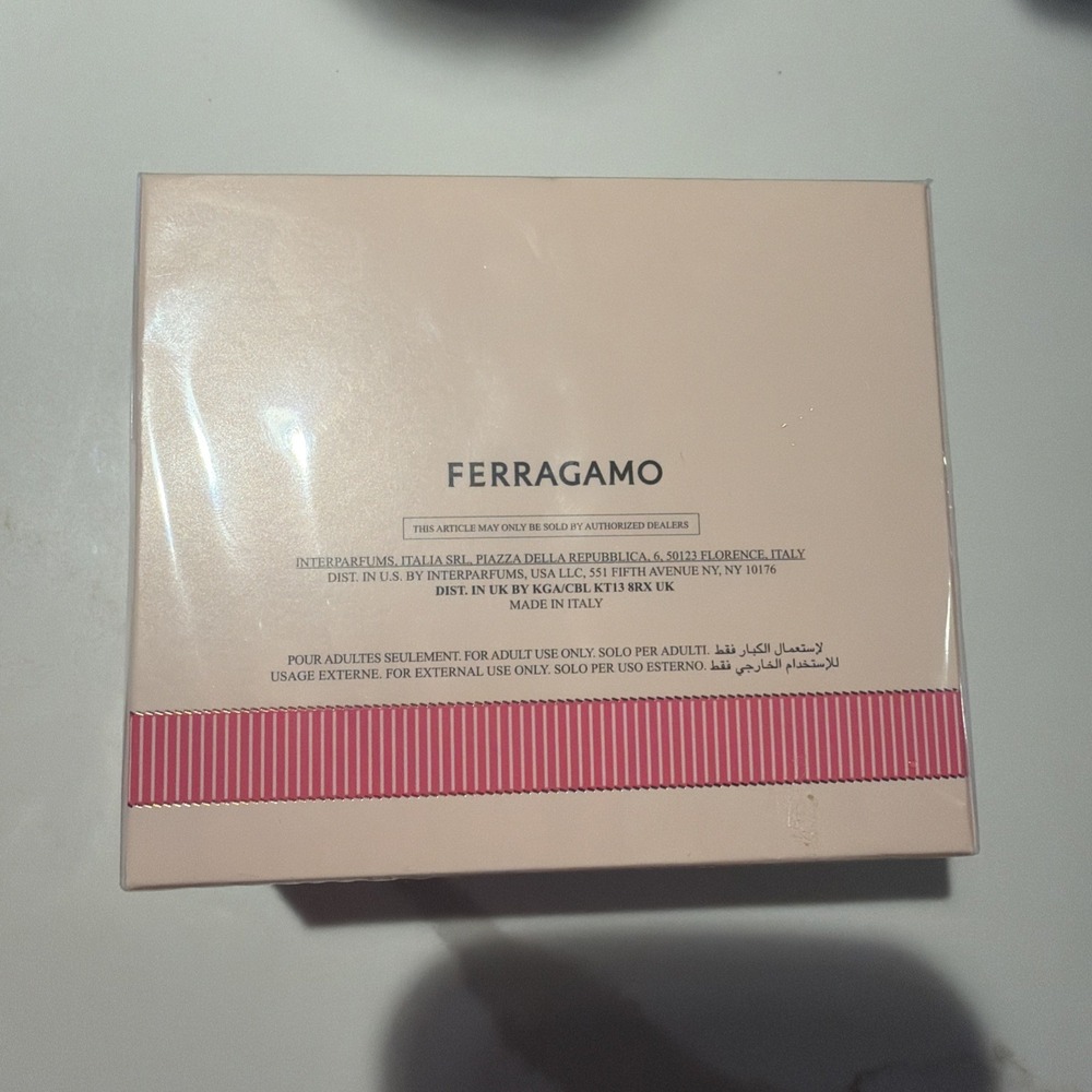 Signorina in Fiore by Salvatore Ferragamo for women EDT 3.4 oz New in Box Sealed - Picture 3 of 6